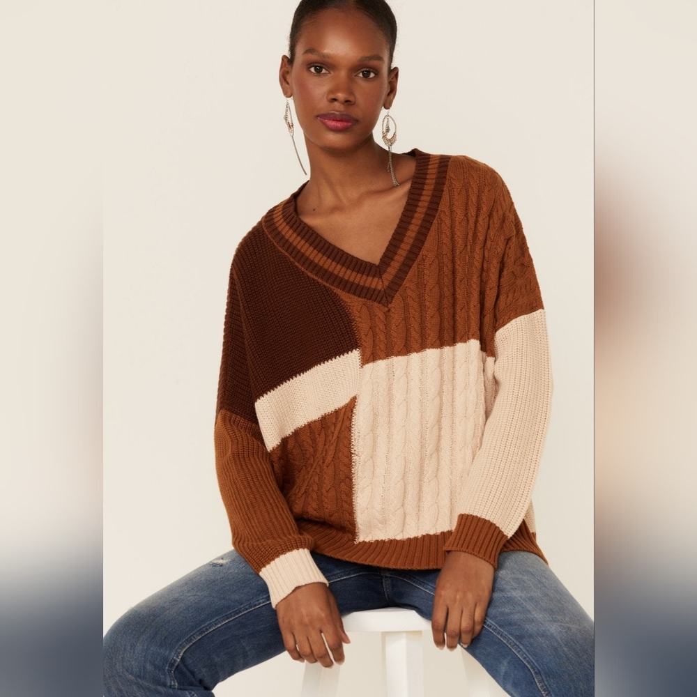 Wild Moss Patchwork Colorblock V-Neck Sweater - Size Small